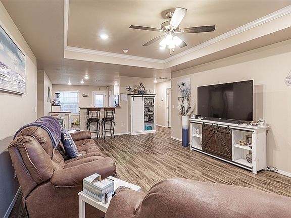 4th image of 2125 Brown Bear Ln
