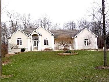 1st image of 203 Marlee Ct