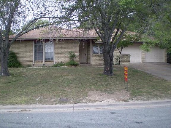 2nd image of 8912 Tronewood Dr