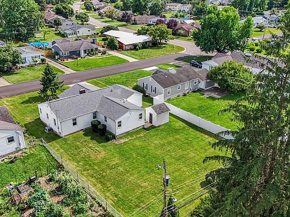 3rd image of 1019 Lanreco Blvd