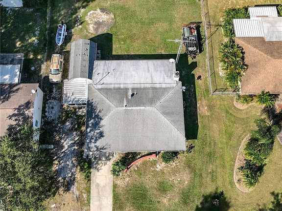 5th image of 311 Wren Ave