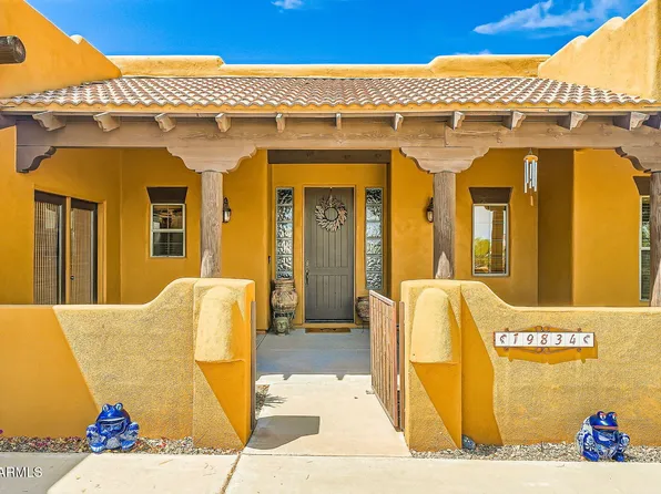 19834 W Minnezona Avenue, Litchfield Park, AZ 85340