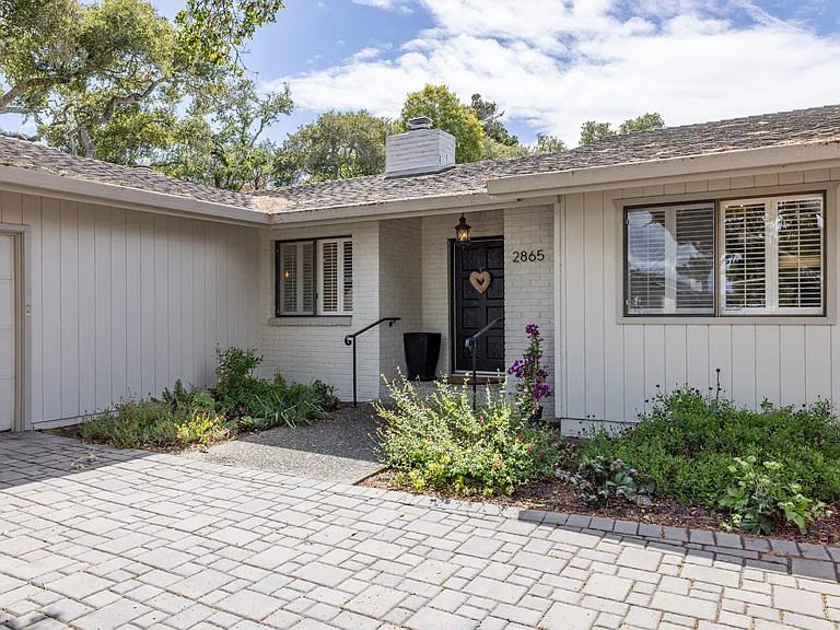 2865 Lasauen Rd — Photo 31