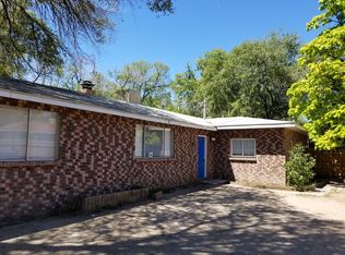 1846 Henry Cir SW, Albuquerque, NM 87105