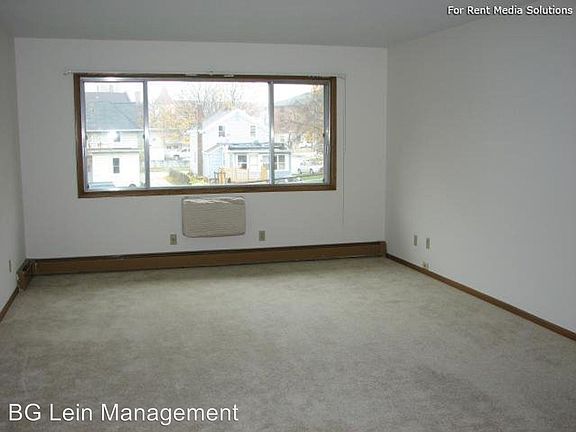 5th image of 222 Arcadian Ave APT 1