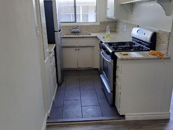 5th image of 1315 11th St APT 7