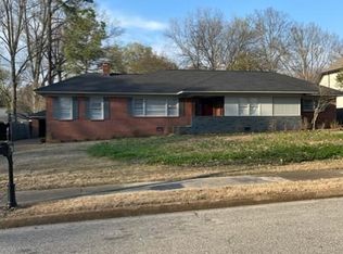 5208 Gwynne Rd, Memphis, TN 38117