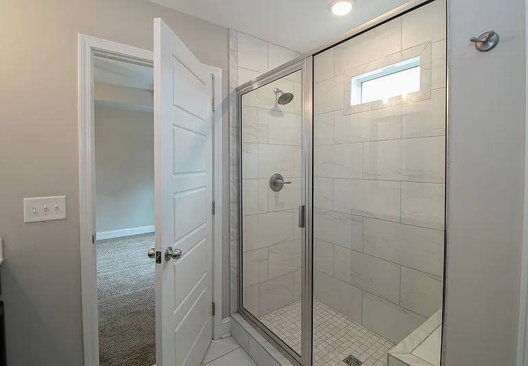 220 King Rd — Photo 24