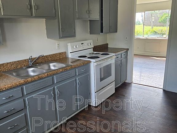 4th image of 7719 7th Ave S