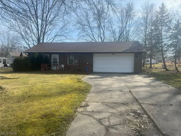 4304 Nina St, Rootstown, OH 44272