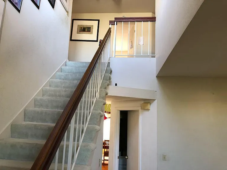 1561 Adolfo Dr — Photo 2