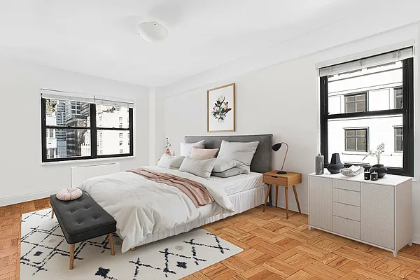 Sold by Compass | media 7