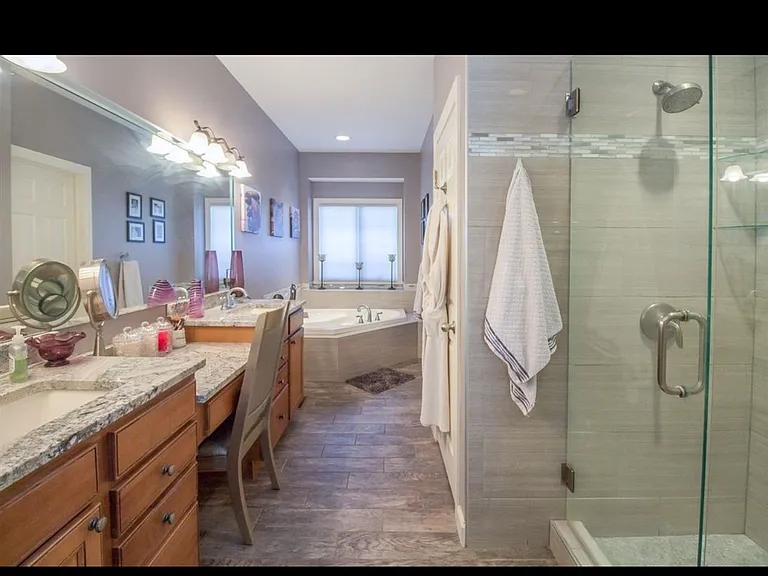 5801 Lorton Ave — Photo 7