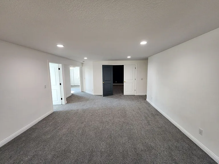 6817 Timber Ct — Photo 35