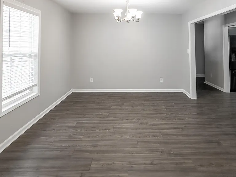 203 Saw Briar Ct — Photo 18