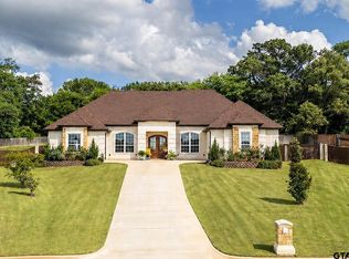 231 Sunnys Halo Blvd, Bullard, TX 75757