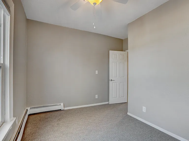 2524 N High St — Photo 23