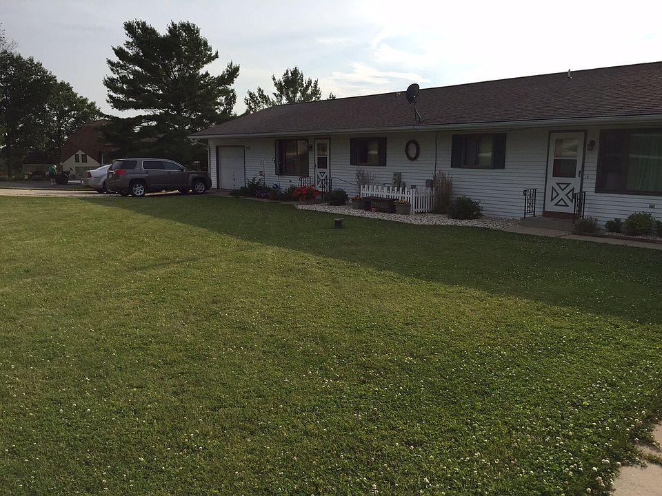 2nd image of N6127 W Horseshoe Rd