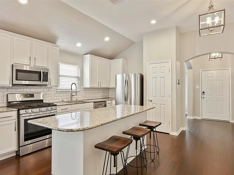 2362 Keegan Hollow Ln — Photo 4