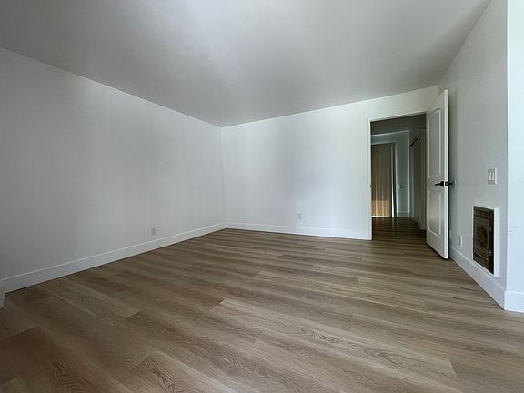 2nd image of 1201 Beechwood St #1221-99
