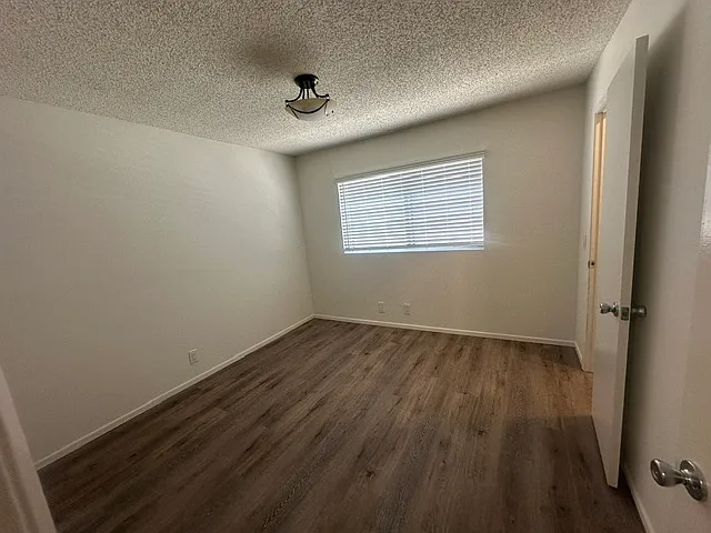 1061 Raymond Ave #302 — Photo 8