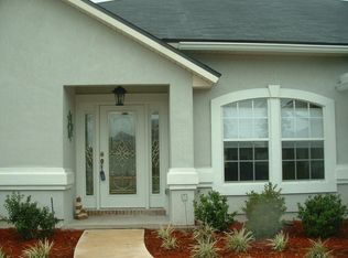3729 Southbank Cir, Green Cove Springs, FL 32043
