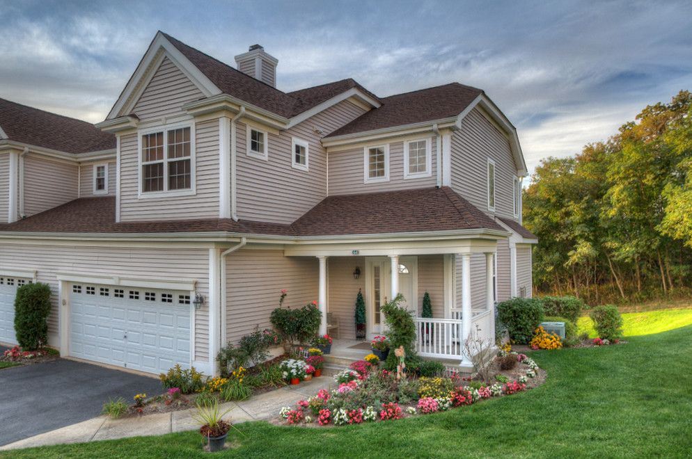 64 Dune Dr, Maidstone Landing, Jamesport, NY 11947 Out East