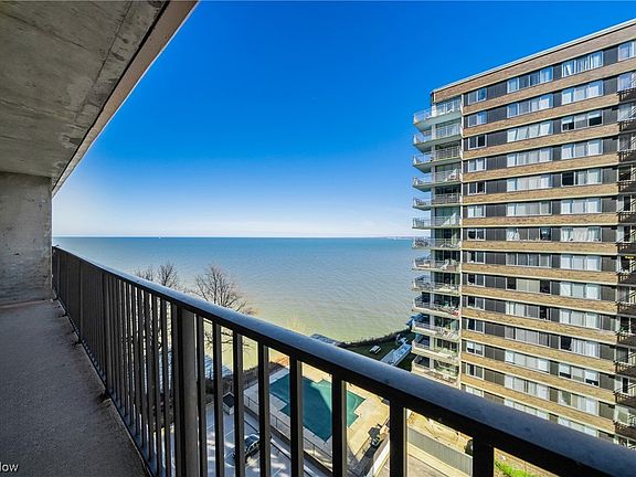 5th image of 12500 Edgewater Dr APT 903