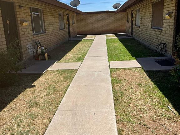 3rd image of 617 W 5th Ave #5