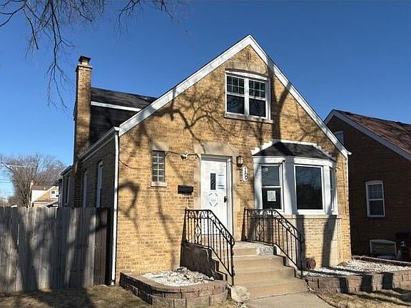 3rd image of 169 Martin Ln