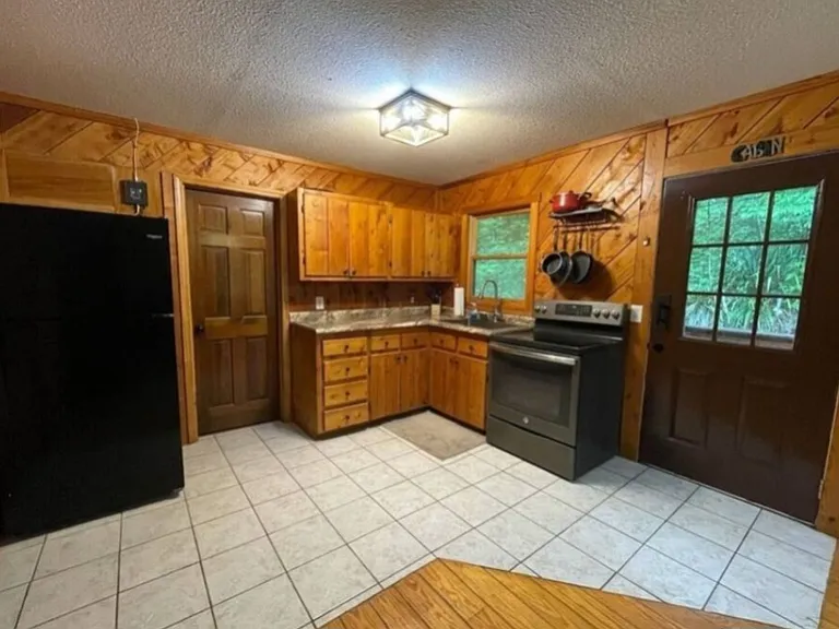 5829 Liner Creek Rd — Photo 4