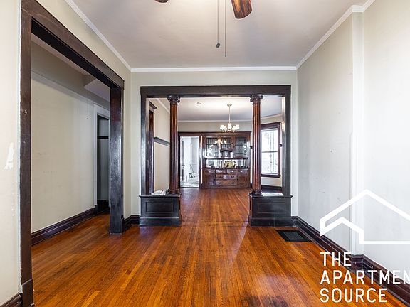 3rd image of 1631 N Mozart St #1