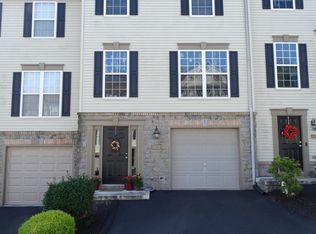 2704 Equestrian Dr #128, York, PA 17402