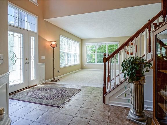 2nd image of 11607 Littleton Pl