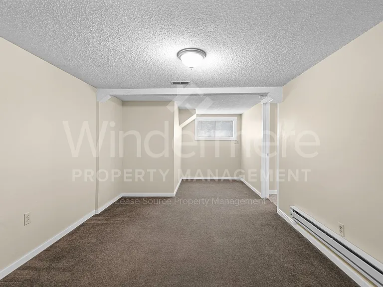 7805 E Upriver Dr — Photo 18