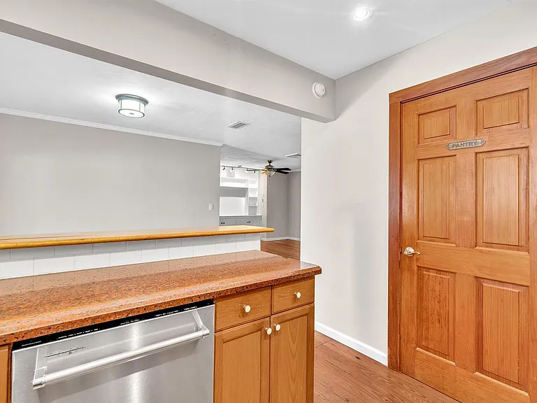 1527 Mayo St — Photo 28