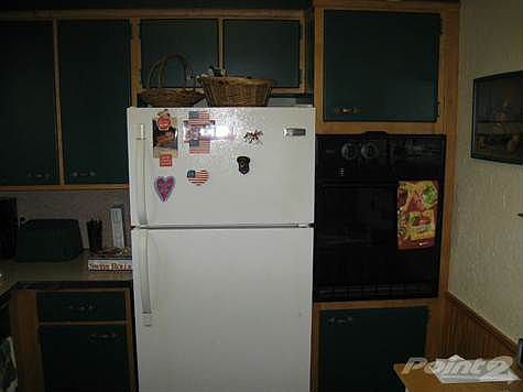 507 E Walnut St kitchen2 (1024x768)