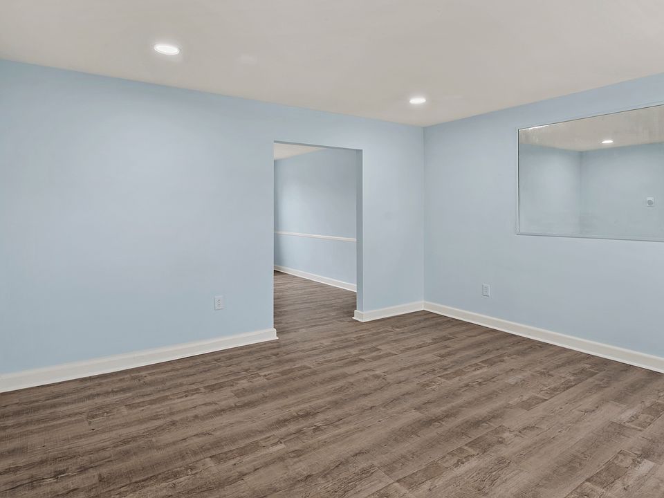 Foyer to Living Room