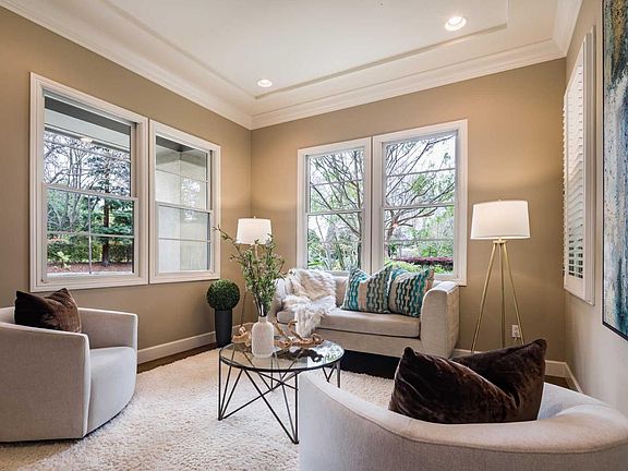 5th image of 807 Paulson Cir