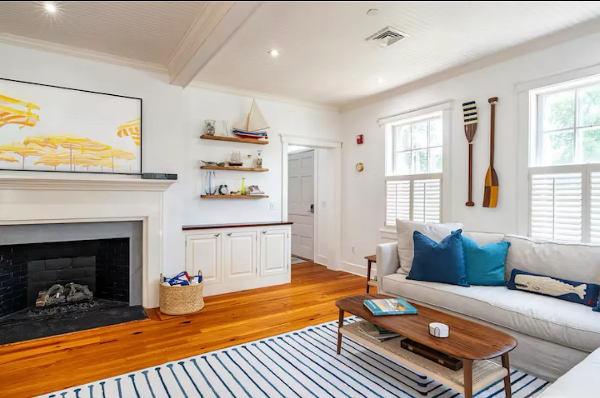 23 W Chester St — Photo 2