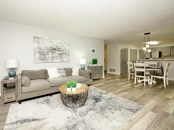 55 Bay Dr APT 2202, Niceville, FL 32578