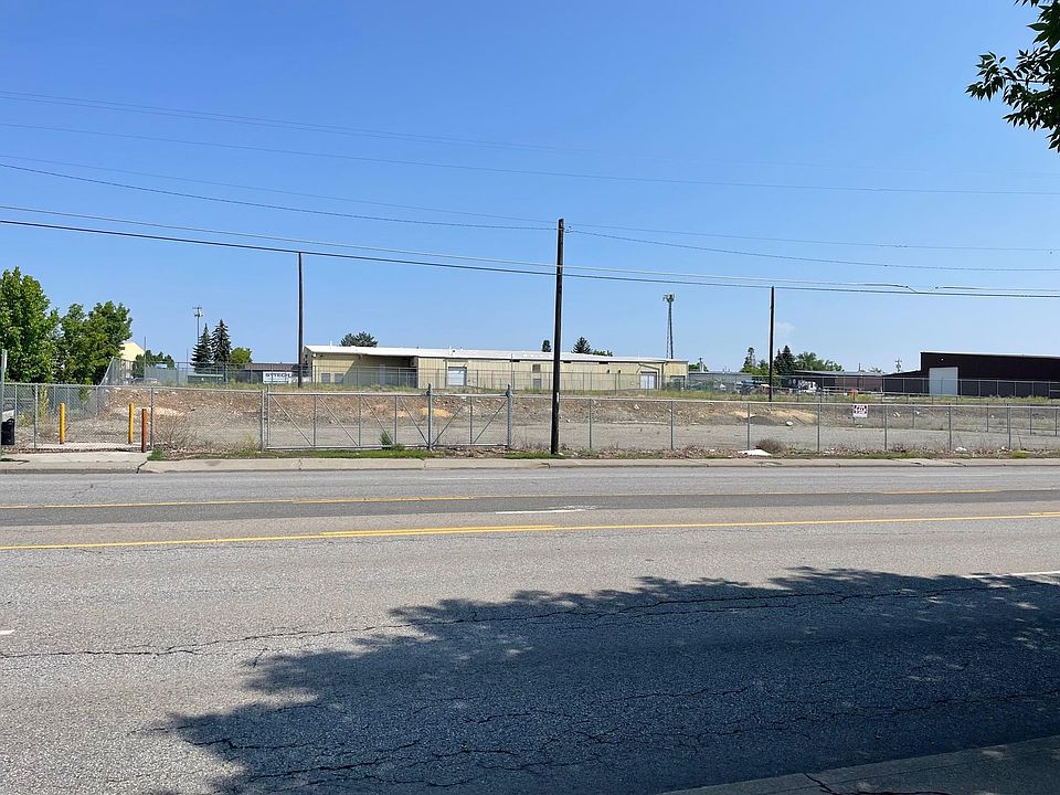 1st image of 3907 E Sprague Ave