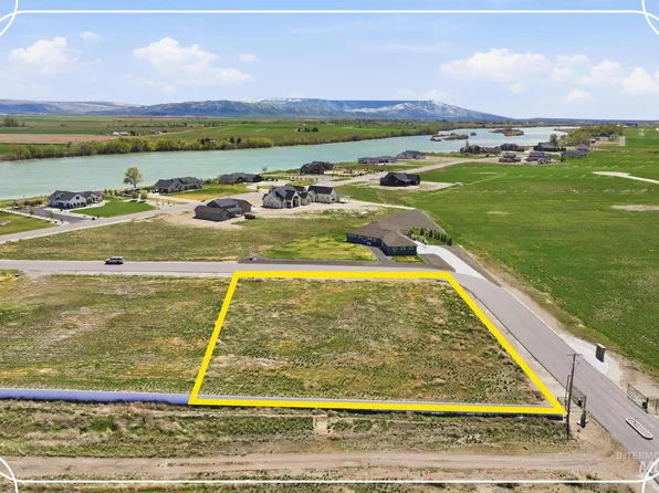 367 Skyline Dr, Rupert, ID 83350