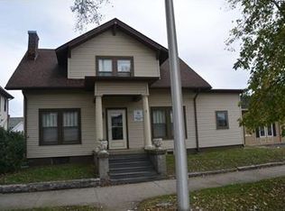 212 N Harrison St, Shelbyville, IN 46176