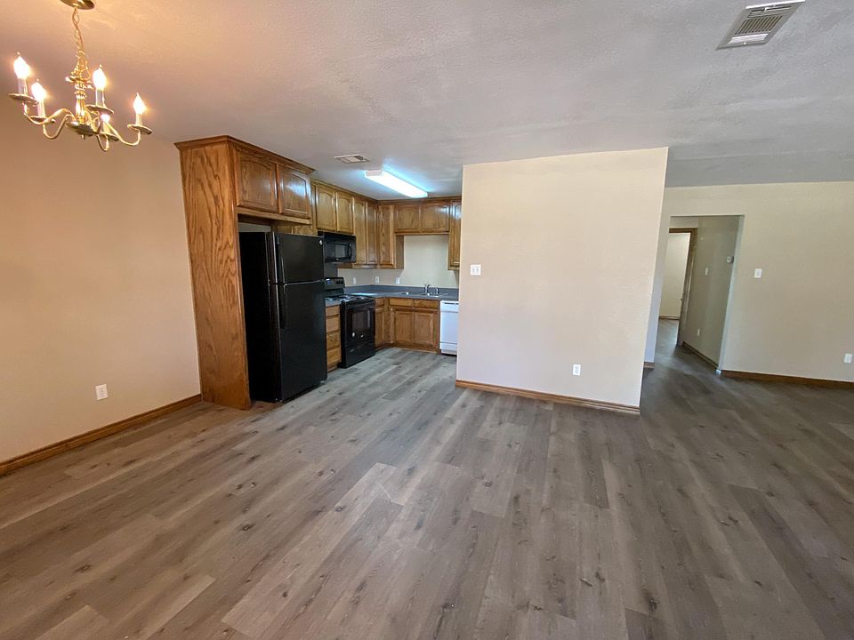 1st image of 3118 Conveyor Dr