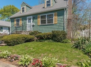 13 Curtis St, Marblehead, MA 01945