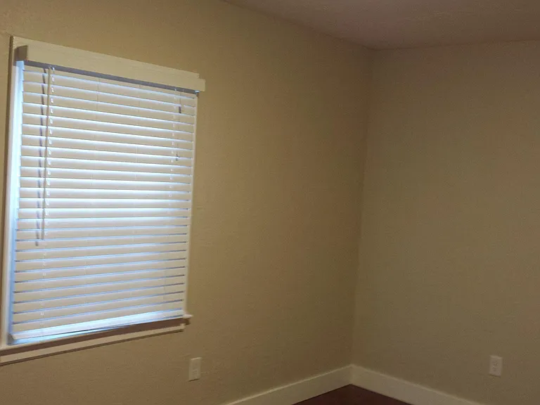 650 Marion St NE #1 — Photo 15