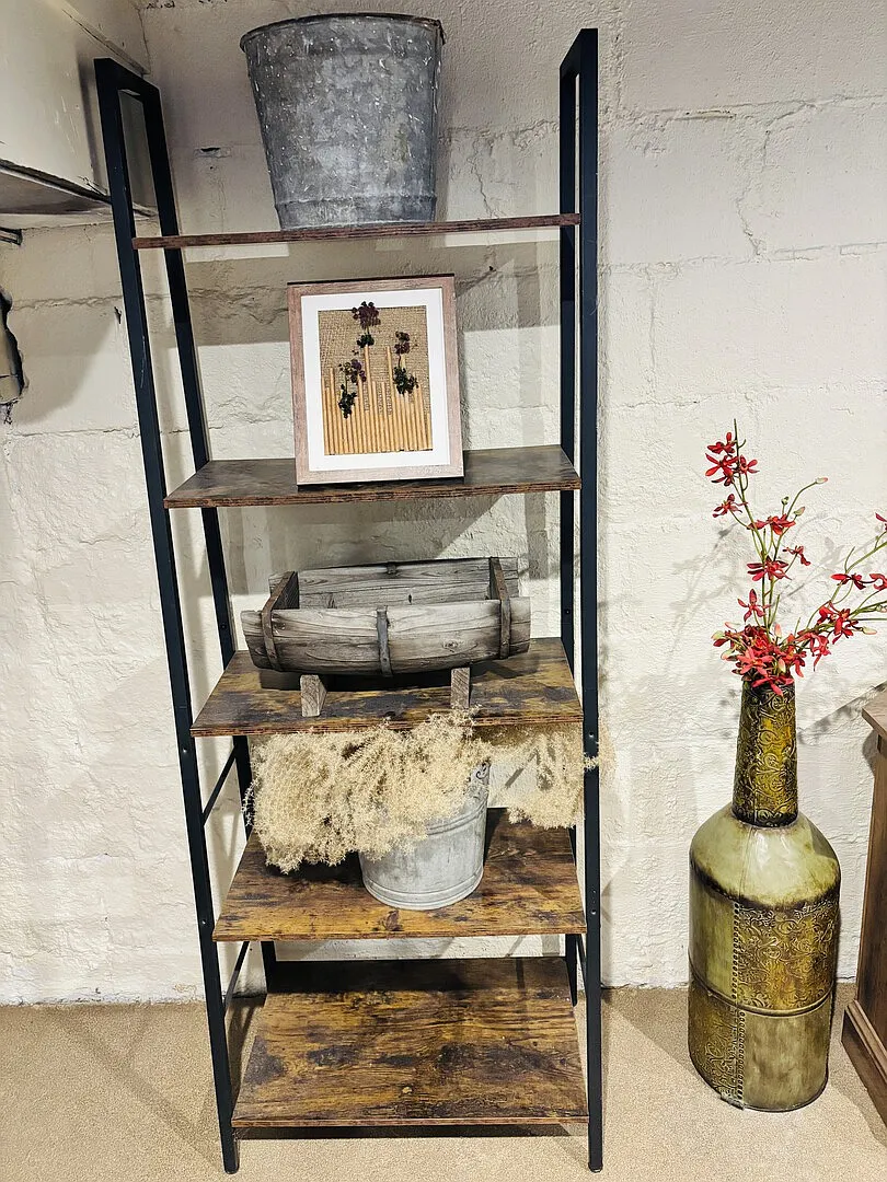 Cozy Rustic Apartment — Photo 4