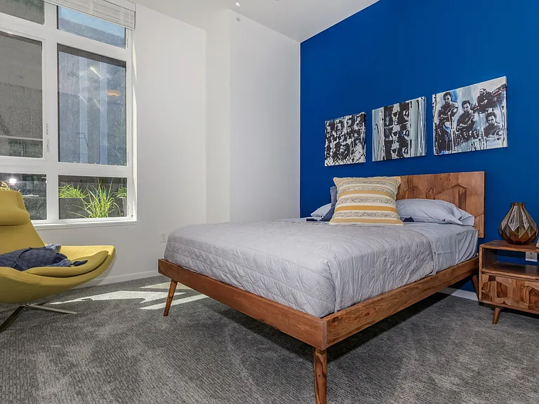 Napoleon Apartment Homes — Photo 9