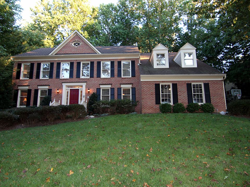 1st image of 10107 Crooked Creek Ct